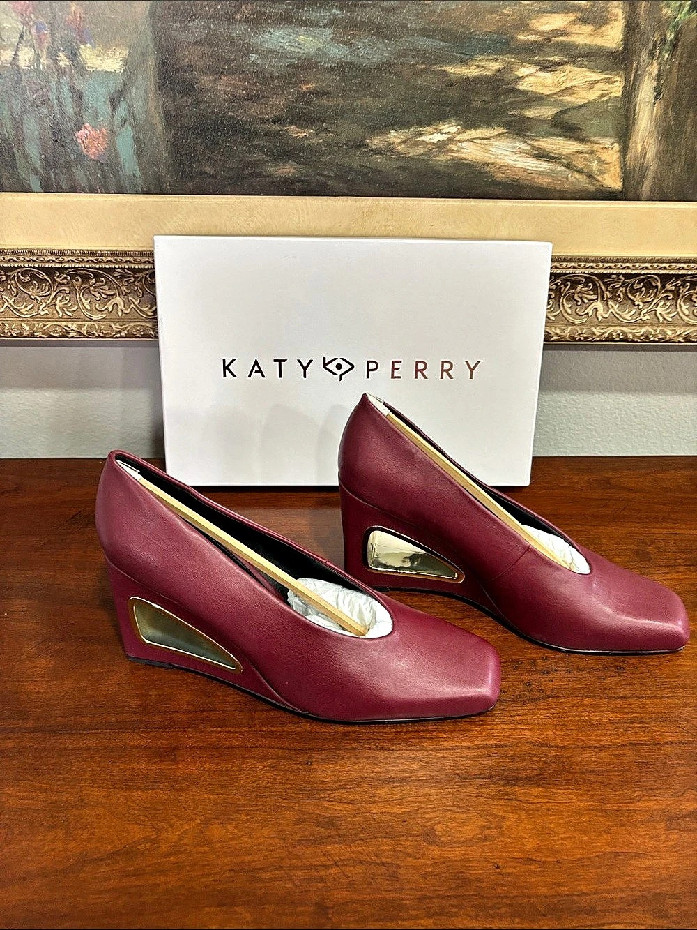 Katy Perry Burgundy Heels New Size 9.5